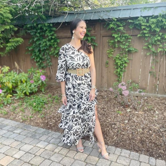 2XL ALEXIS Botanical One Shoulder Ruffle Dress - Picture 5 of 11